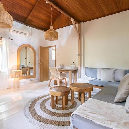 Tua Pejat Aloita Resort Mentawai מראה חיצוני תמונה